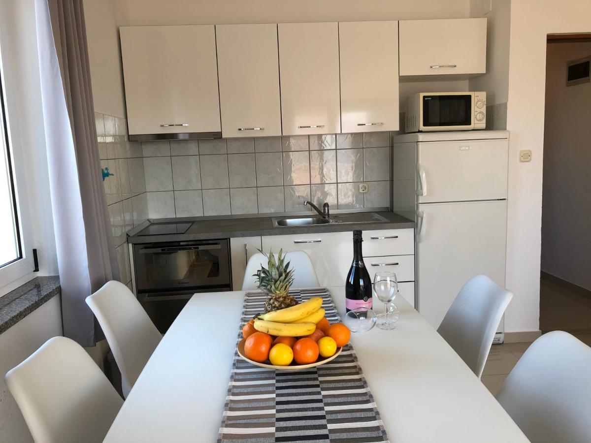 Apartments Saric Biograd Na Moru Eksteriør billede