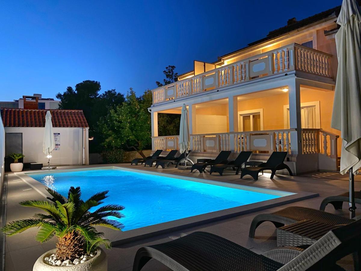 Apartments Saric Biograd Na Moru Eksteriør billede