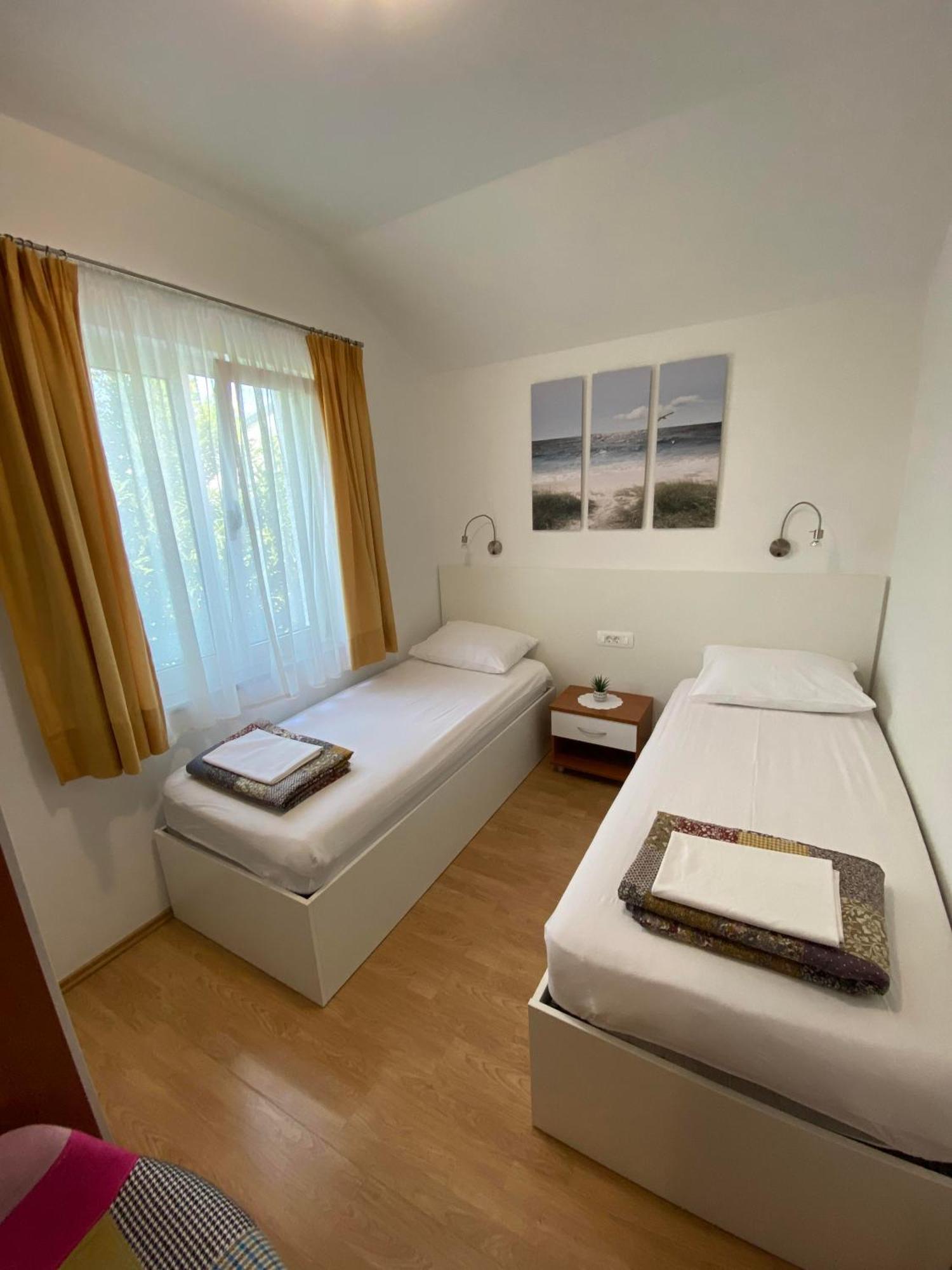 Apartments Saric Biograd Na Moru Eksteriør billede