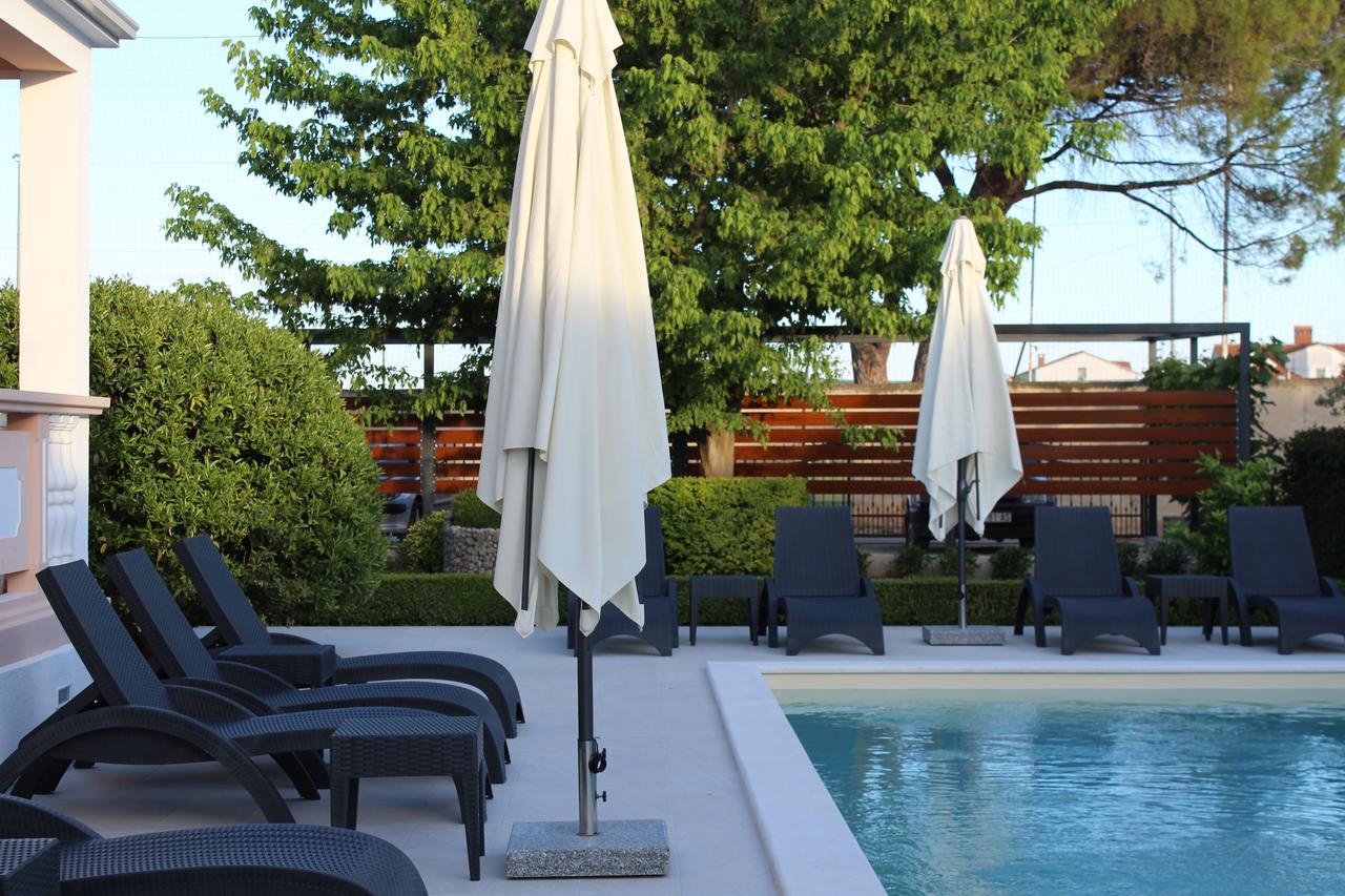 Apartments Saric Biograd Na Moru Eksteriør billede